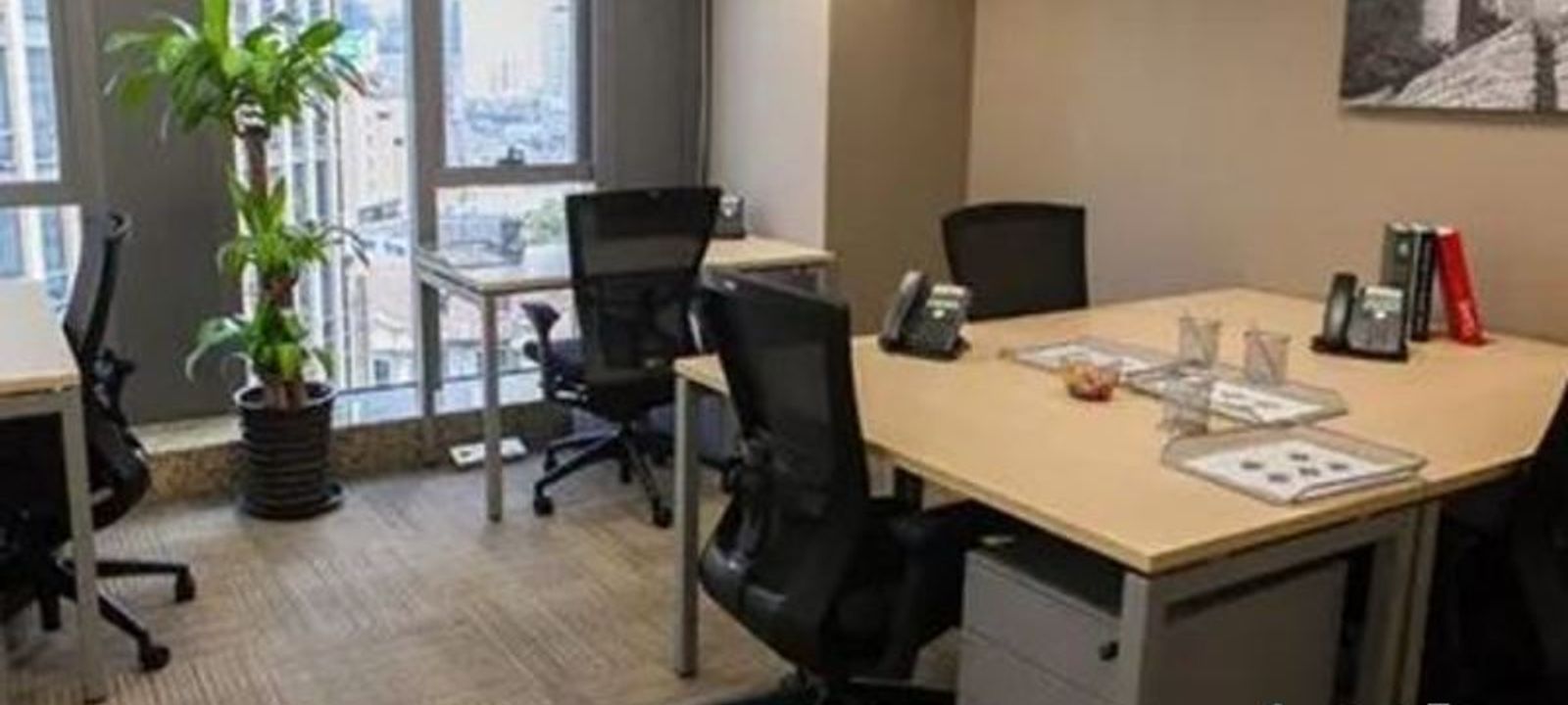 1018 Changning Road, Changning District - Image 1