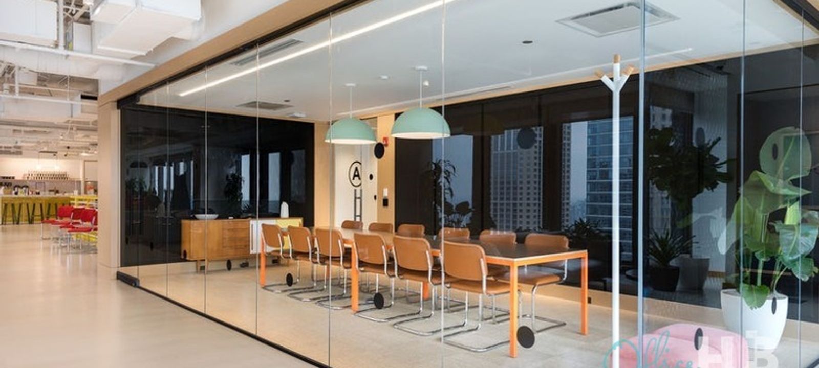 102 Rama Iv & Ratchadipisek Road, Khlong Toei - Image 1