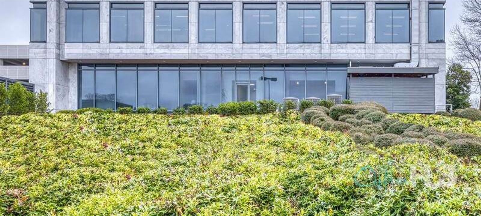 121 Perimeter Center West 121 Perimeter Center West - Image 1