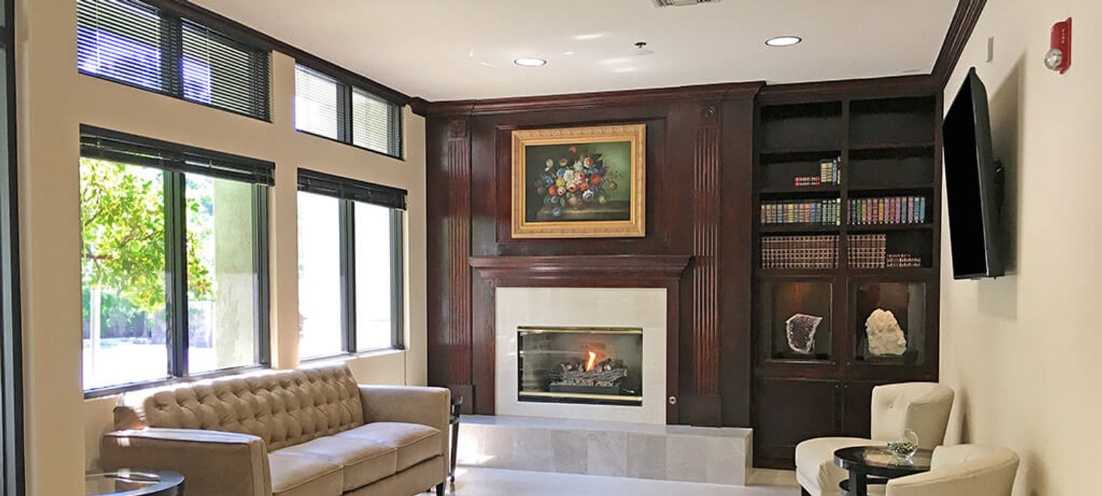 25101 The Old Road, Santa Clarita - Image 1