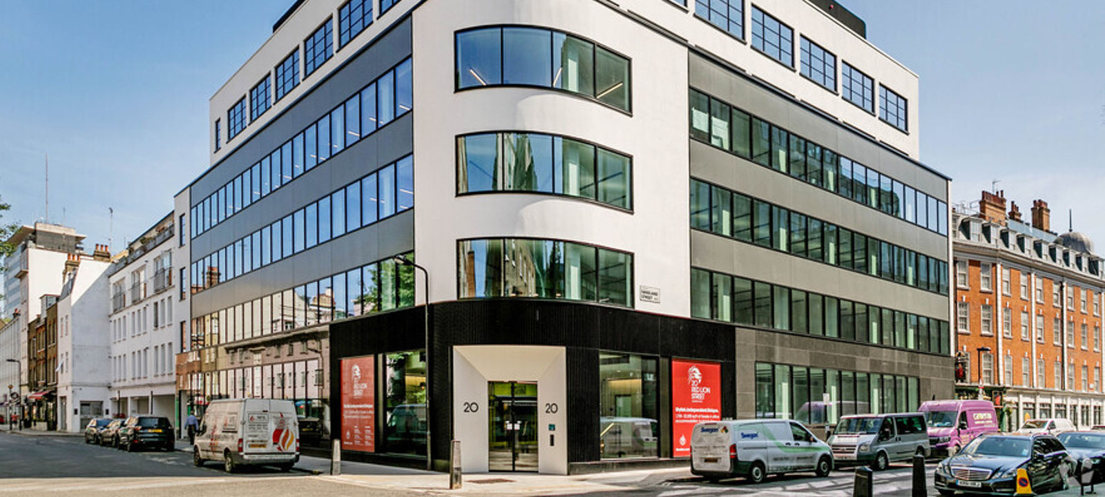 20 Red Lion - Image 1