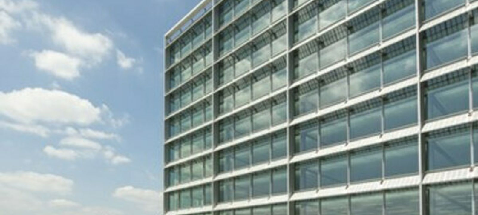 4 Kingdom Street - Image 1