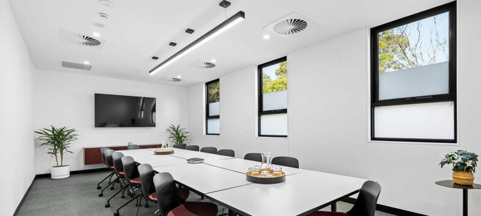 27 Baines Crescent, Torquay - Image 1