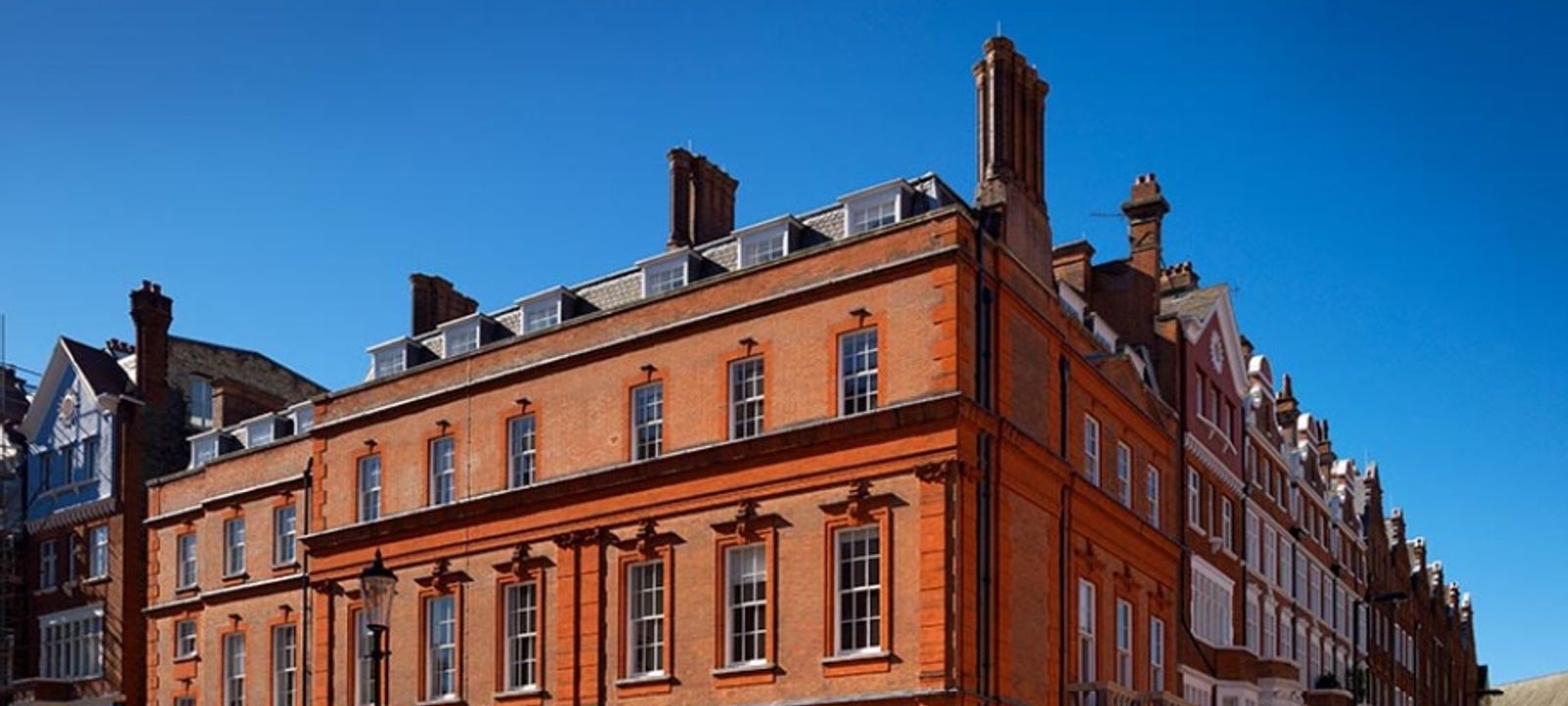 45 Pont St, Chelsea - Image 1