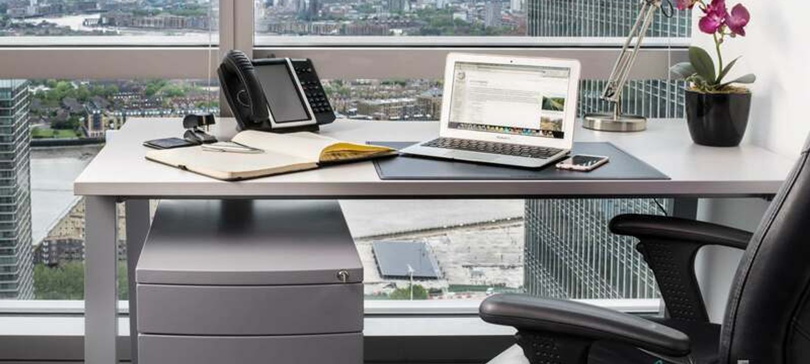 40 Bank Street, Canary Wharf - Image 1