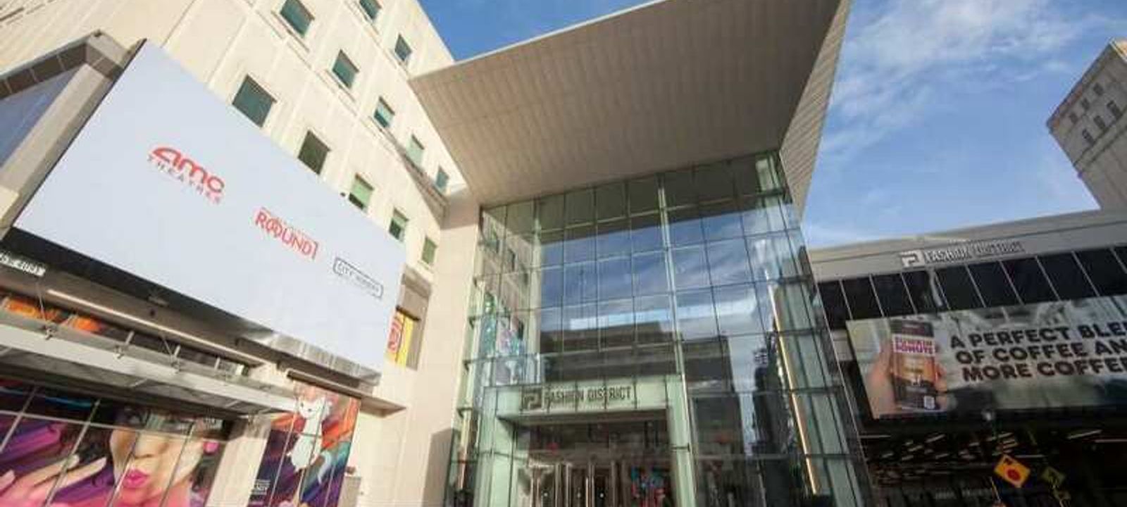 Fashion District - Image 1