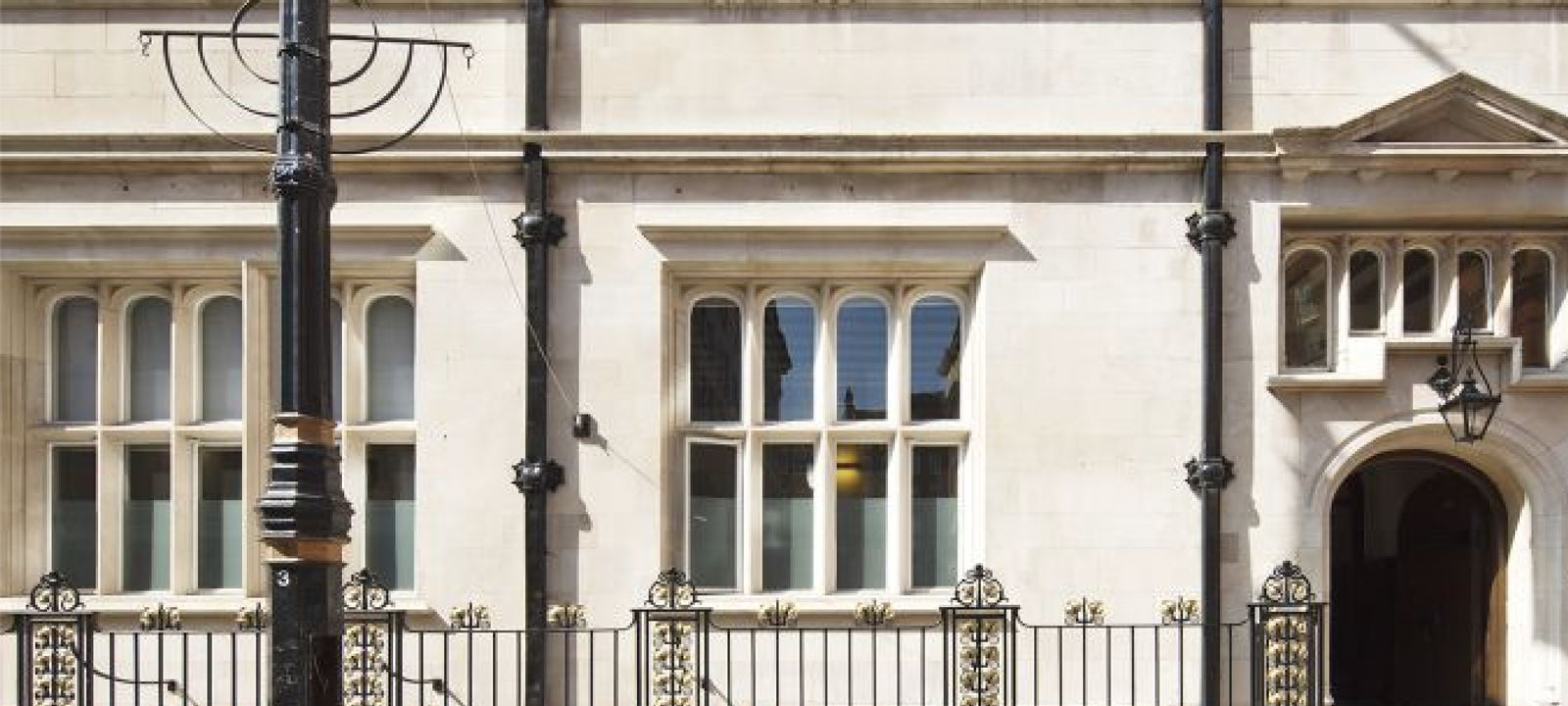 Green Park House - Image 1