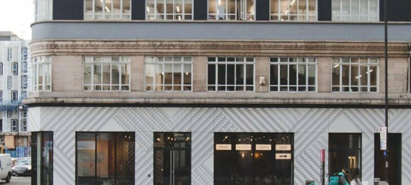 Whitechapel High Street - Image 1