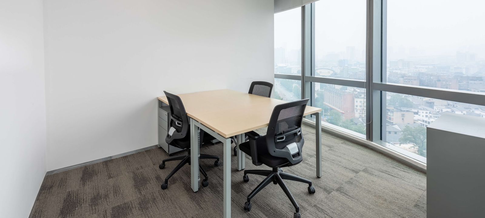 36 Middle Xiangjiang Road, Changsha - Image 1