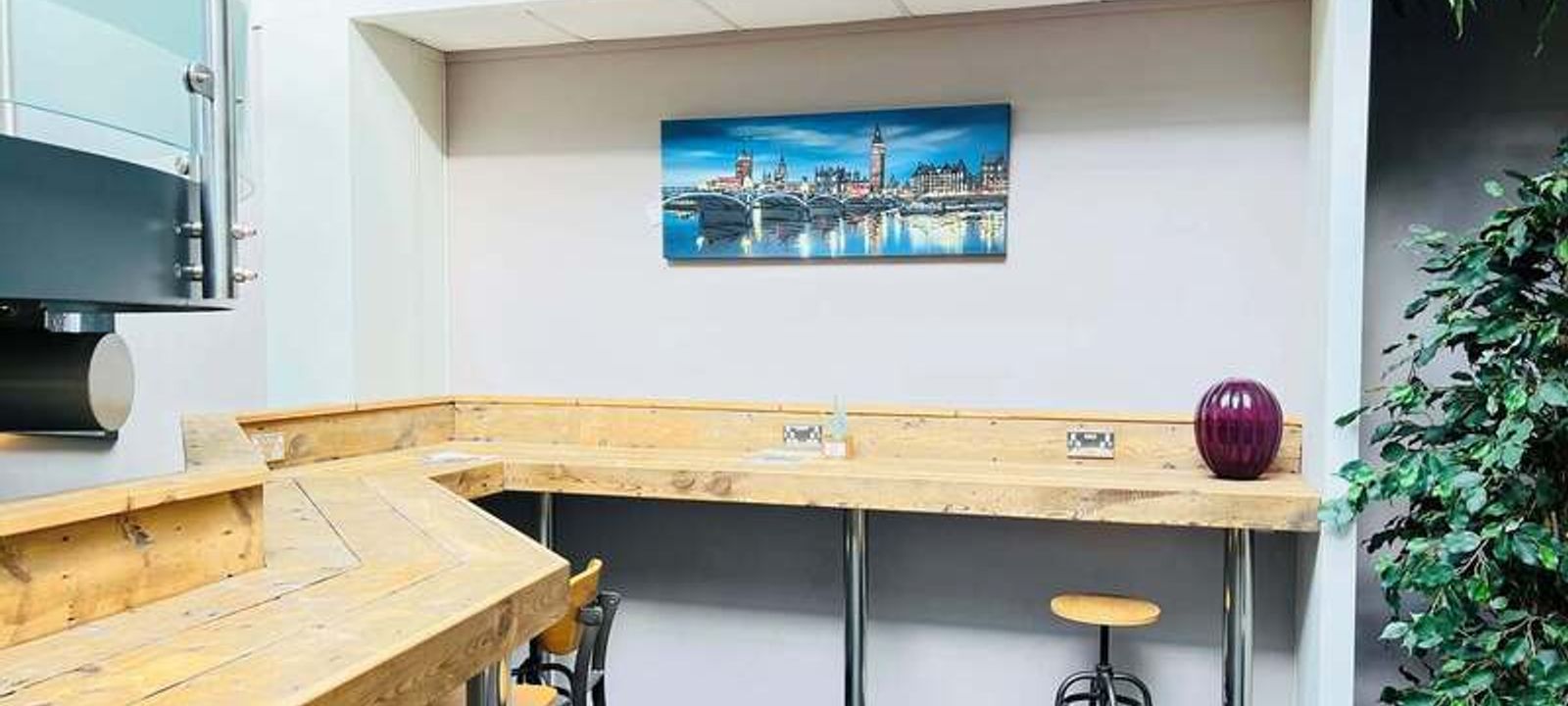 2010 Solihull Parkway, West Midlands - Image 1