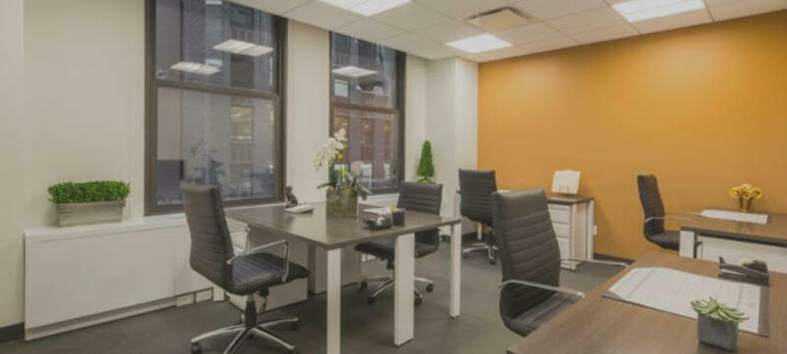 225 West 34th Street, New York - Image 1