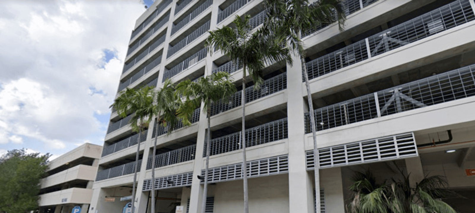 101 NE Third Avenue, Fort Lauderdale - Image 1