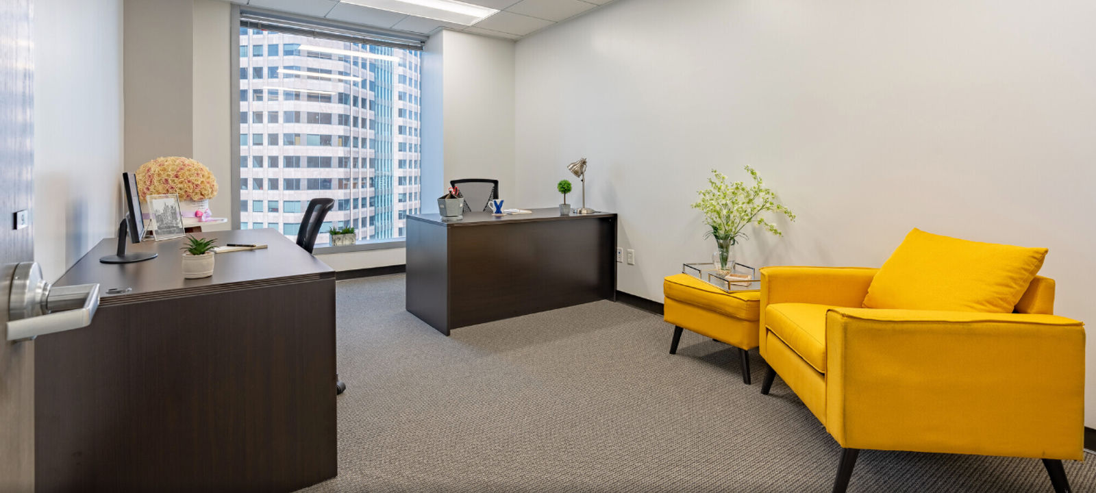 811 Wilshire Boulevard, Los Angeles - Image 1