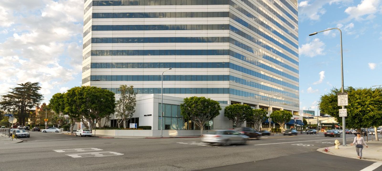 Wilshire Bundy Plaza - Image 1