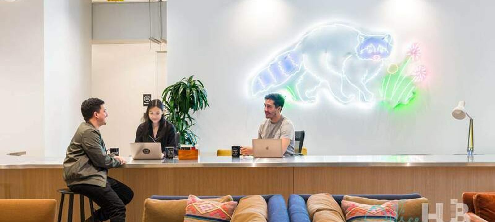 176 Yonge Street, Toronto - Image 1