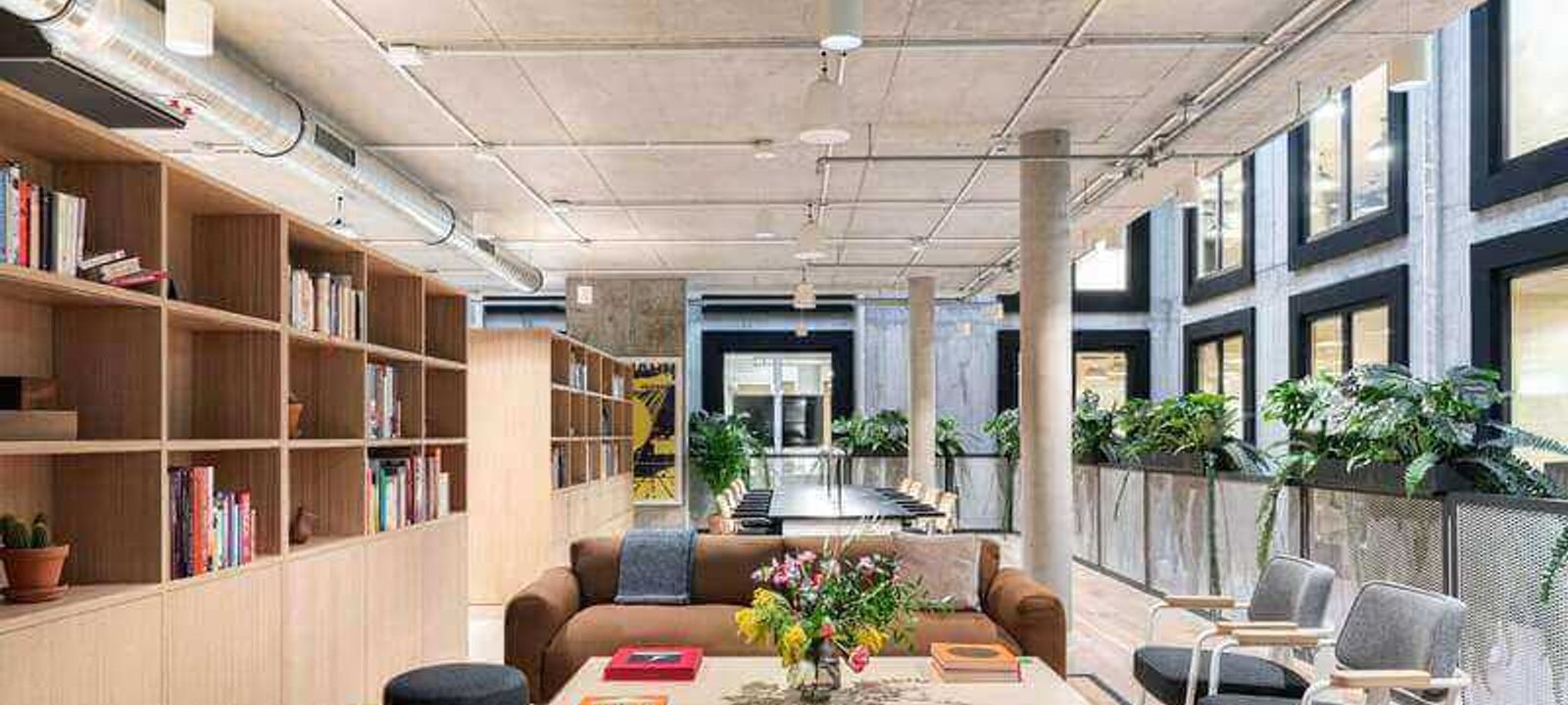 11-13 Warschauer Platz, Berlin - Image 1