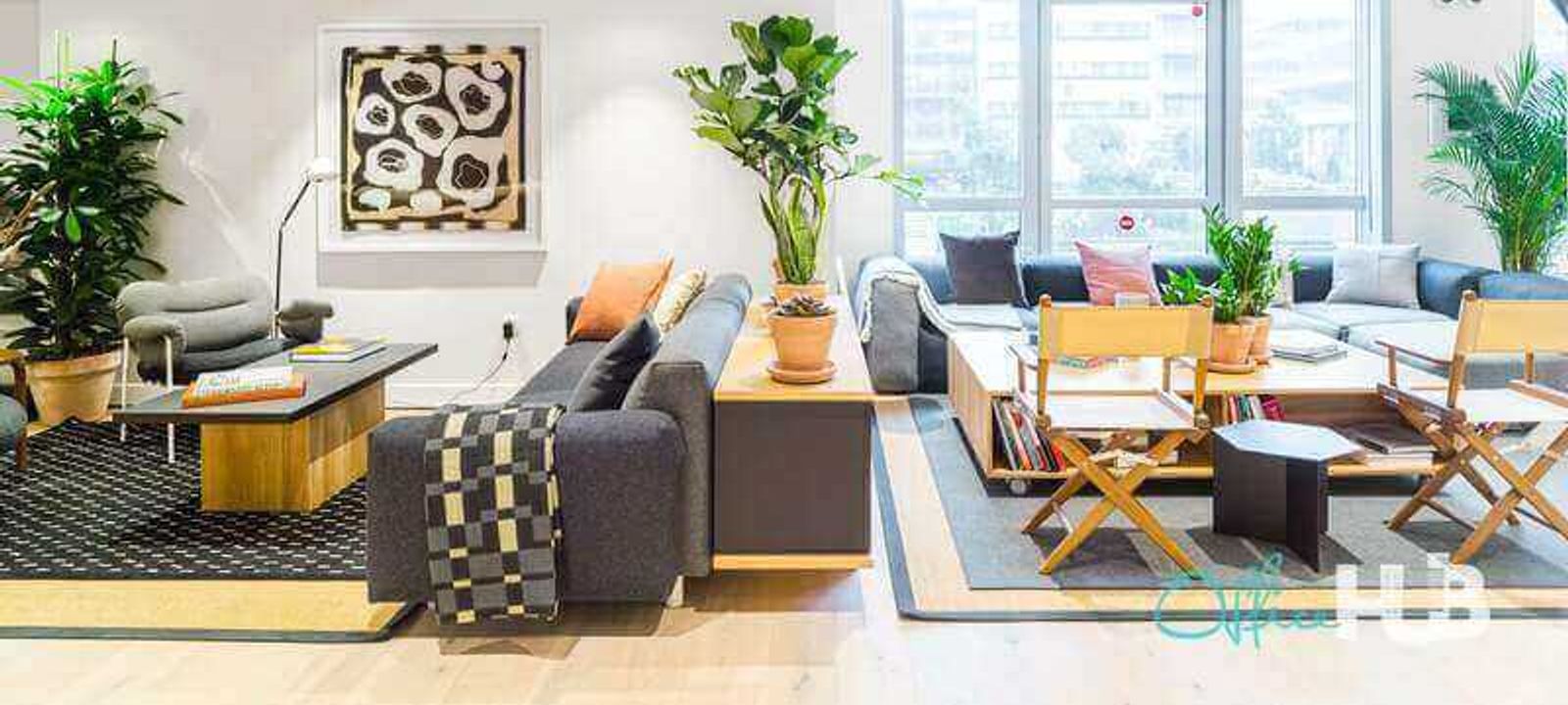 8 Rue Des Pirogues De Bercy, Paris - Image 1