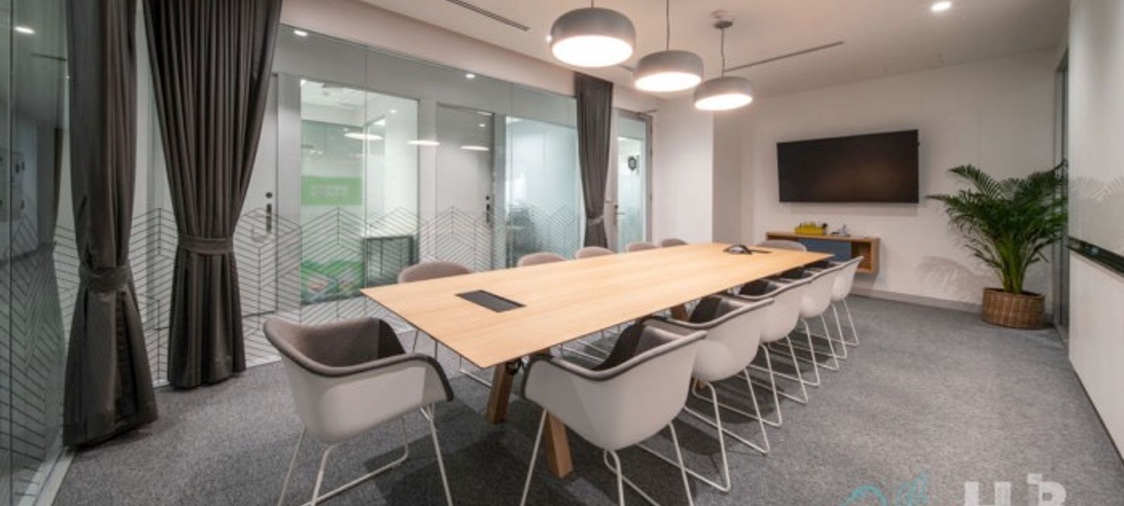 319 Phayathai Road, Bangkok - Image 1