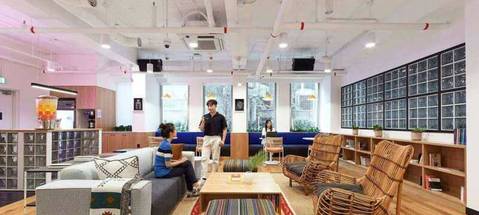 586 Gangnam-daero, Gangnam-gu - Image 1