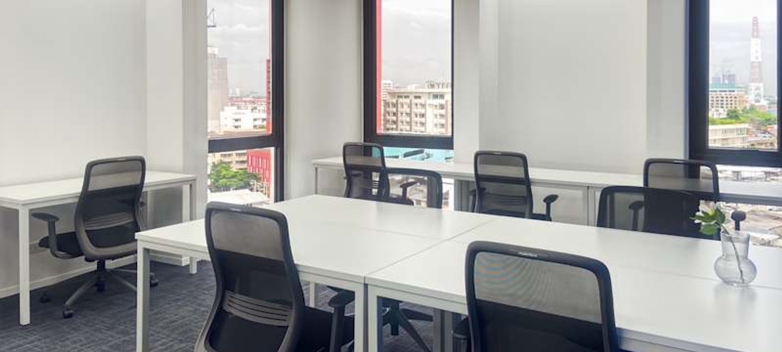 No 388 Phahonyothin Rd Samsen Nai Phaya Thaisp Building, Bangkok - Image 1