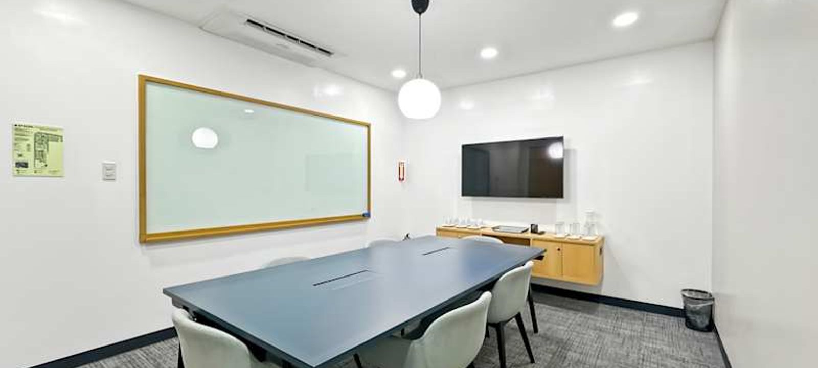 Ayala Avenue Makati Center, Makati - Image 1