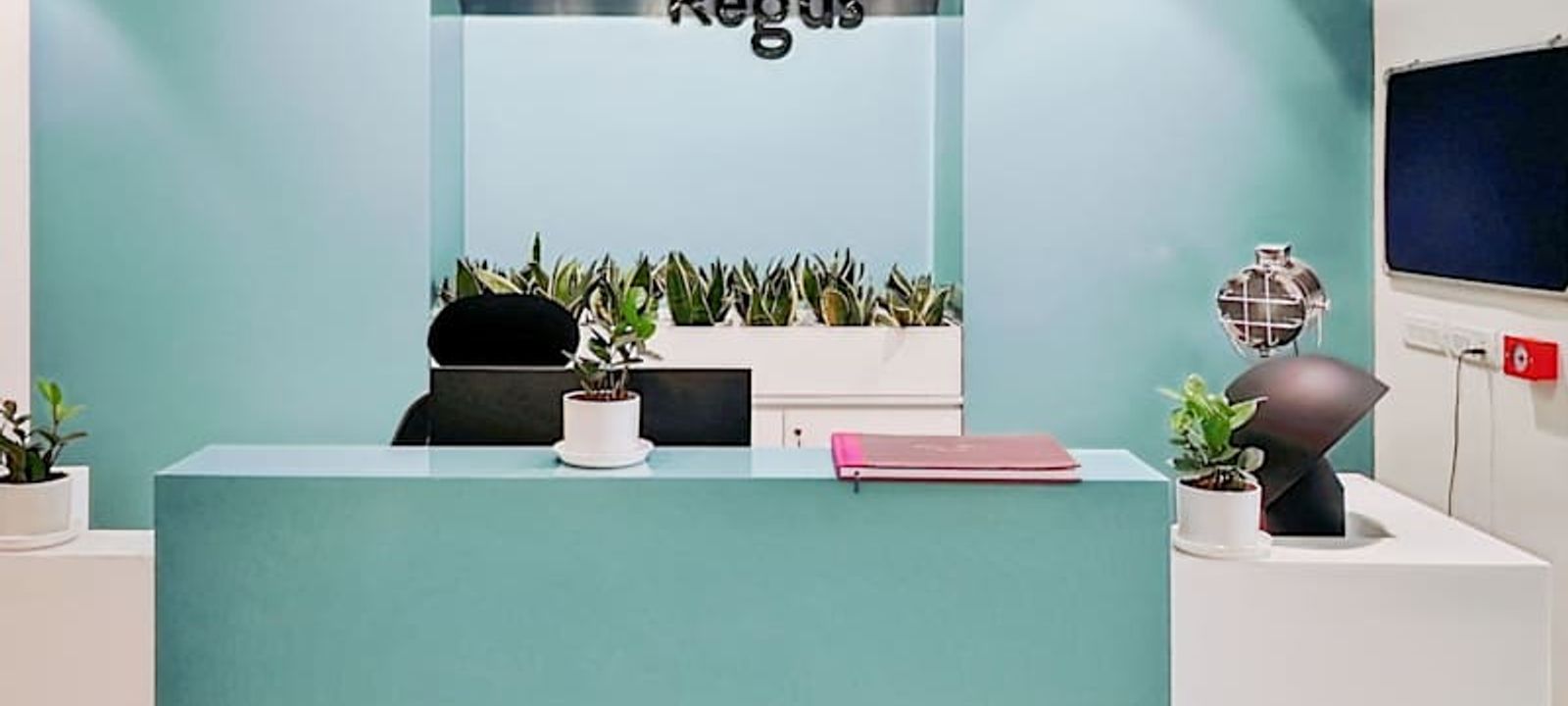 Service Road Sector 142, Noida - Image 1