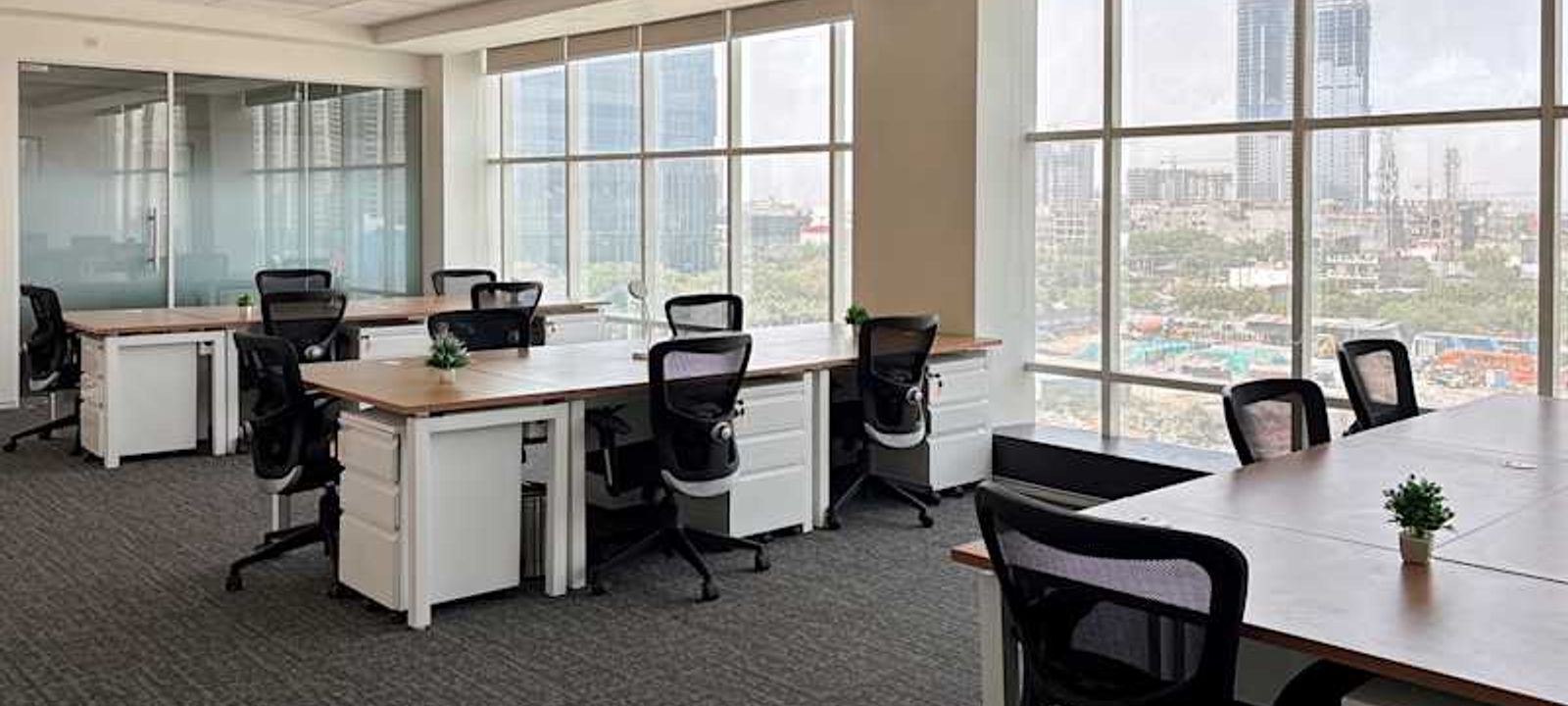 Service Road Sector 142, Noida - Image 1