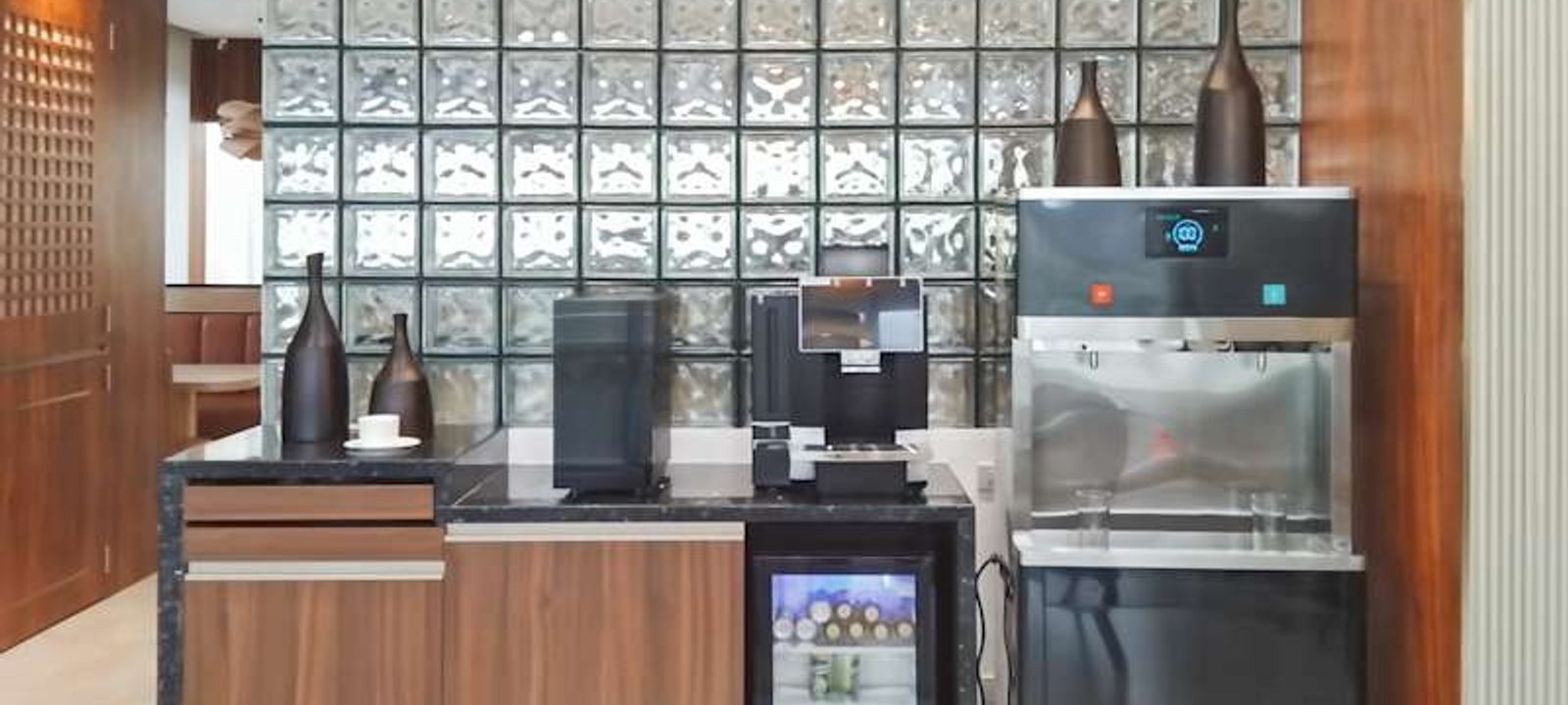 Cebu Exchange Tower Salinas Dr, Cebu City - Image 1