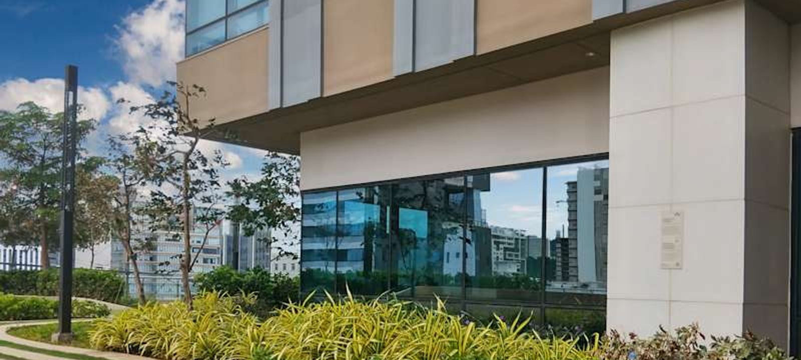 Cebu Exchange Tower Salinas Dr, Cebu City - Image 1