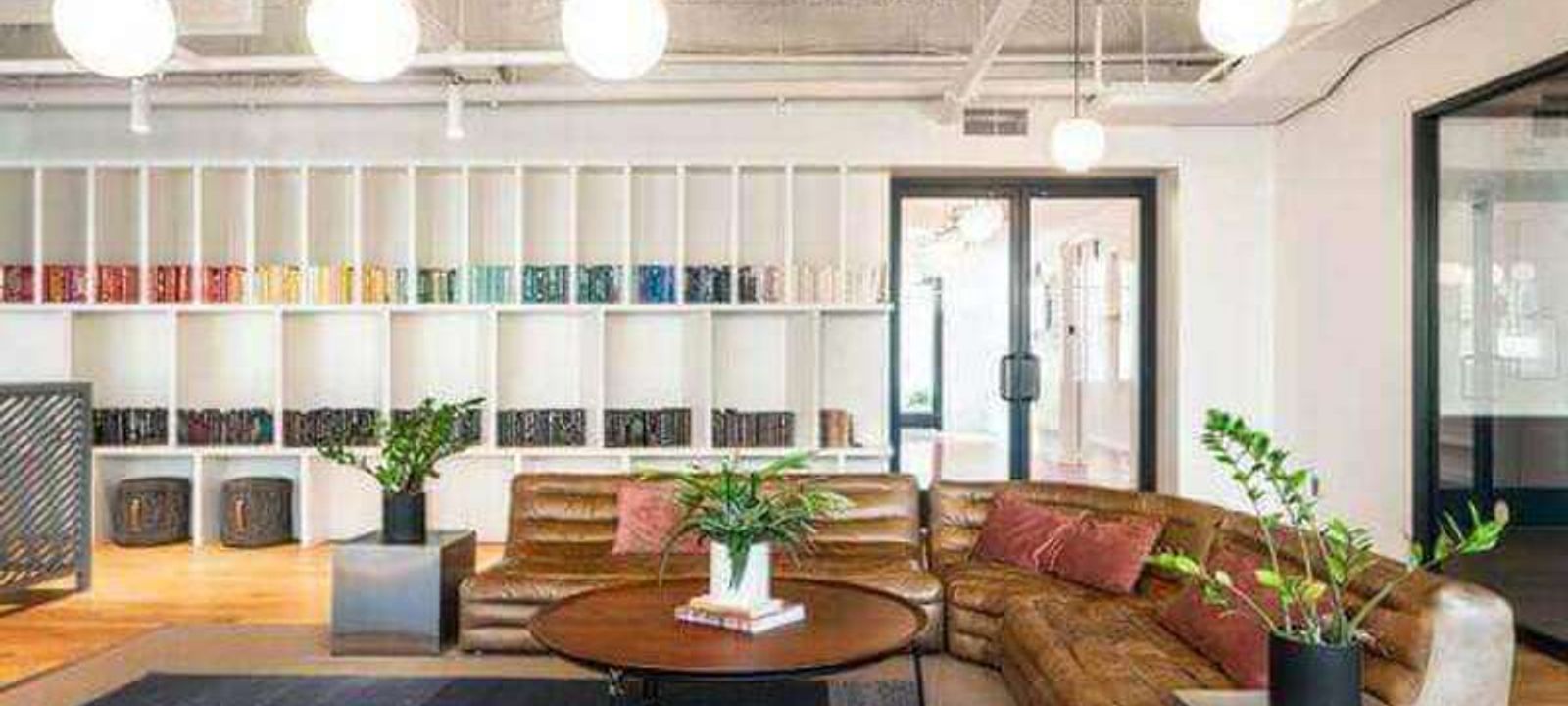 12 East 49th Street, New York - Image 1