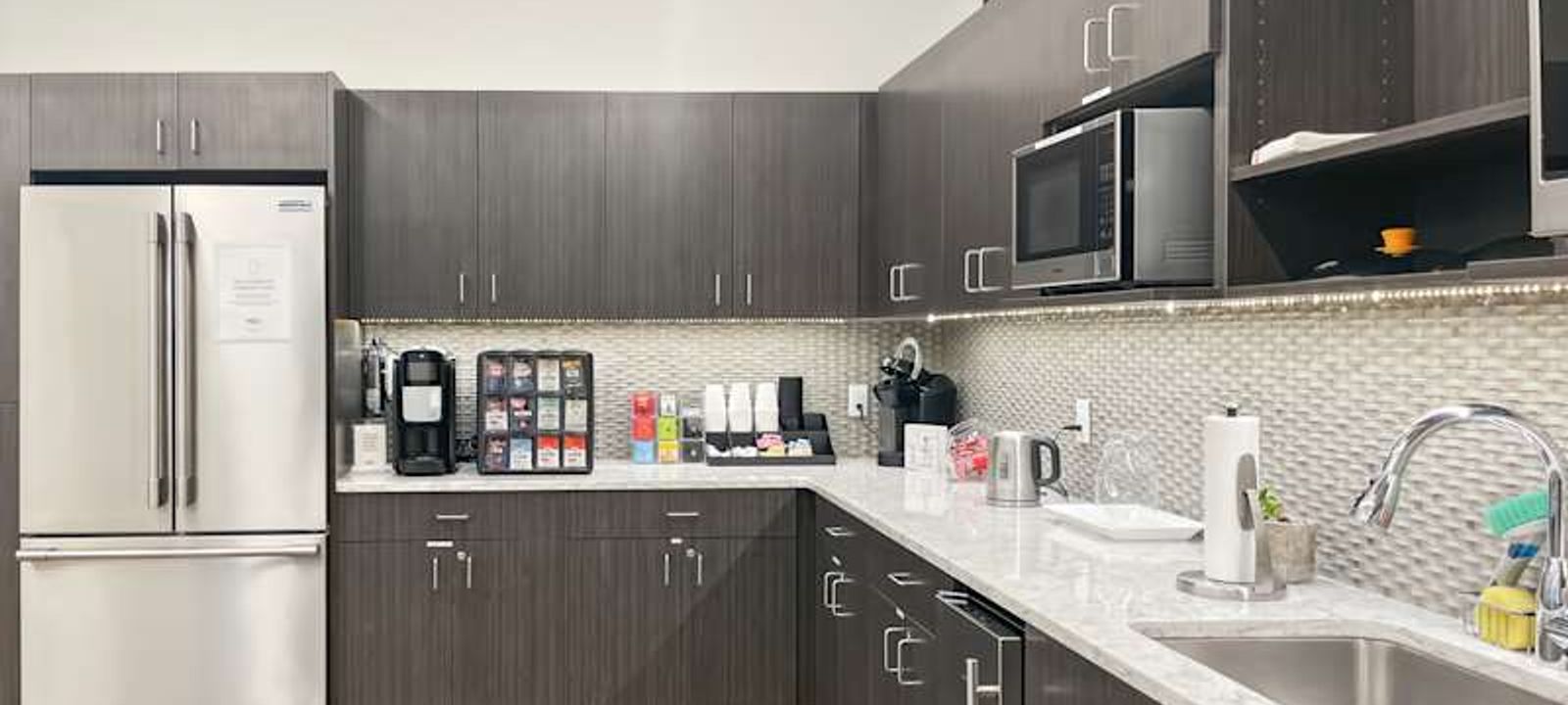 4701 Sangamore Rd, Bethesda - Image 1