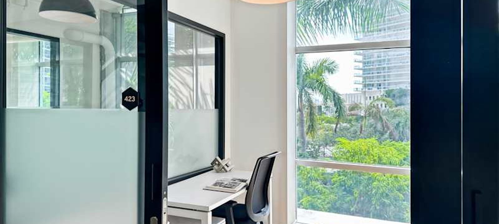 429 Lenox Ave, Miami - Image 1