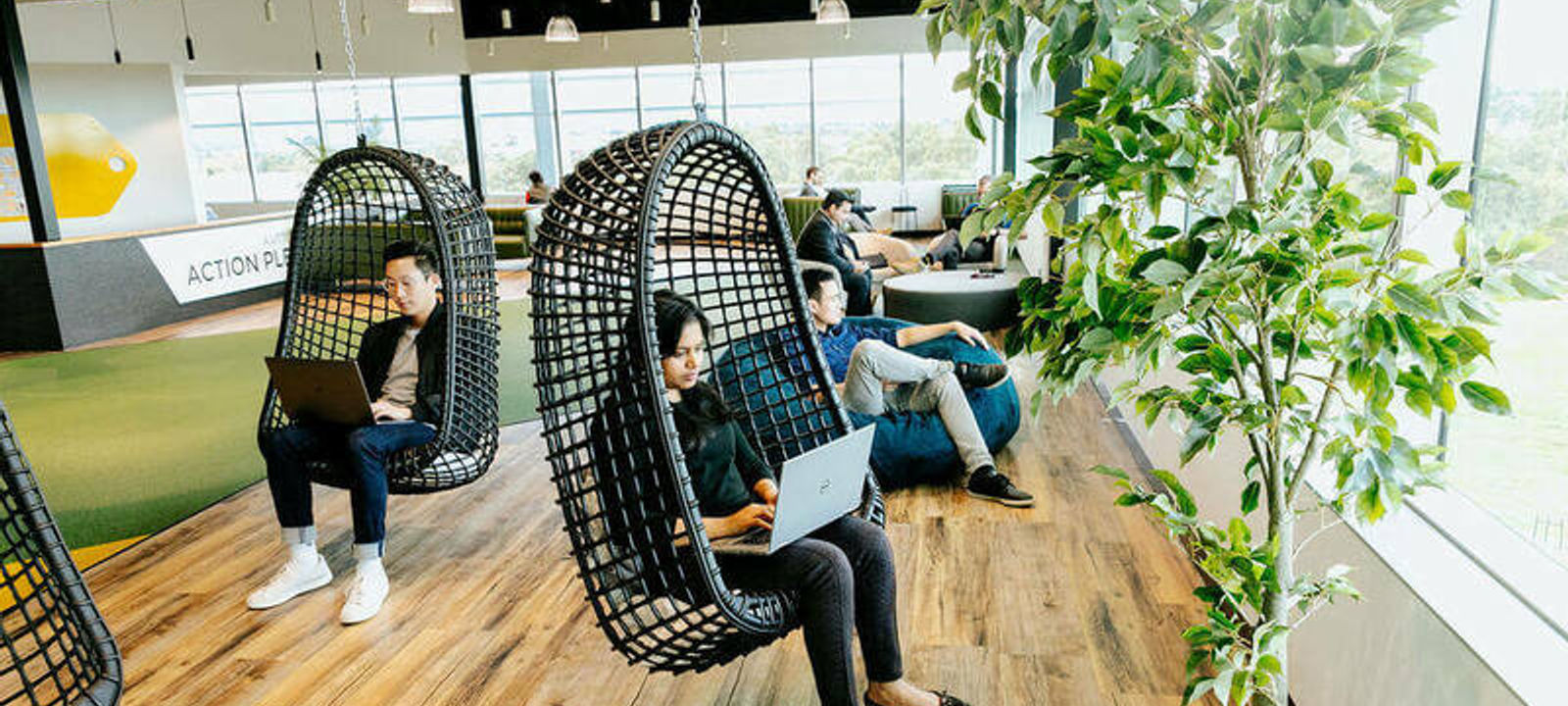 44 Lakeview Drive, Scoresby - Image 1