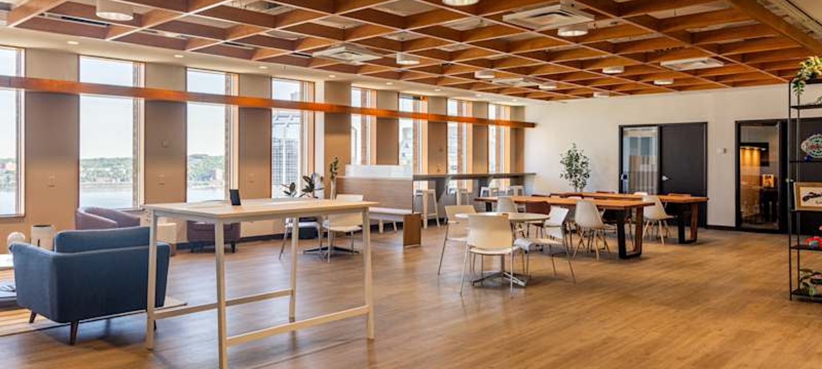 11f Barrington Tower 5201 Duke Street, Halifax - Image 1