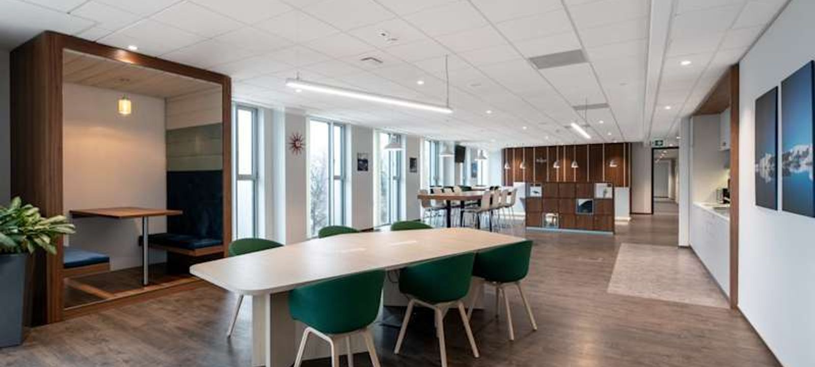 3-5 Holmethorpe Avenue Holmethorpe Industrial Estate Surrey, Redhill - Image 1