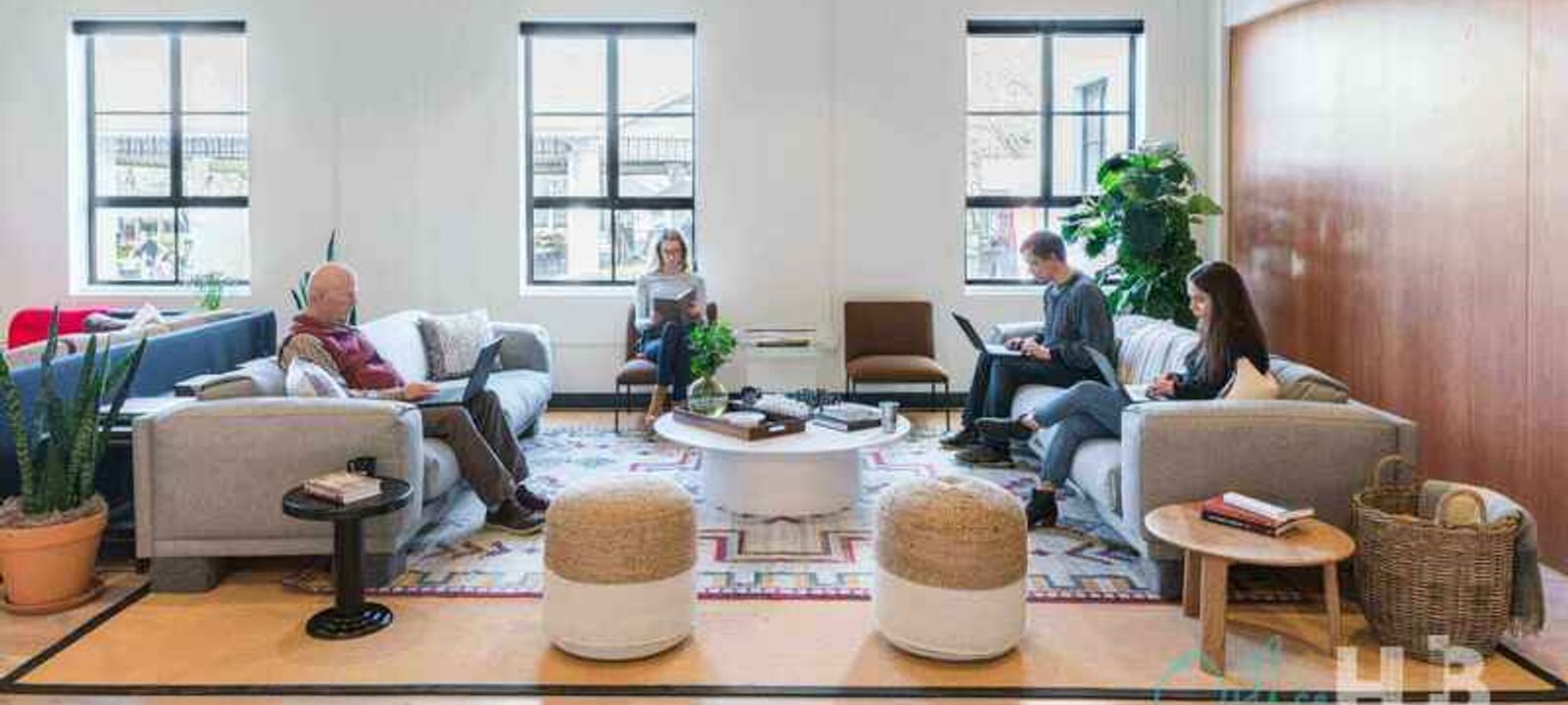 830 Ne Holladay St, Portland - Image 1