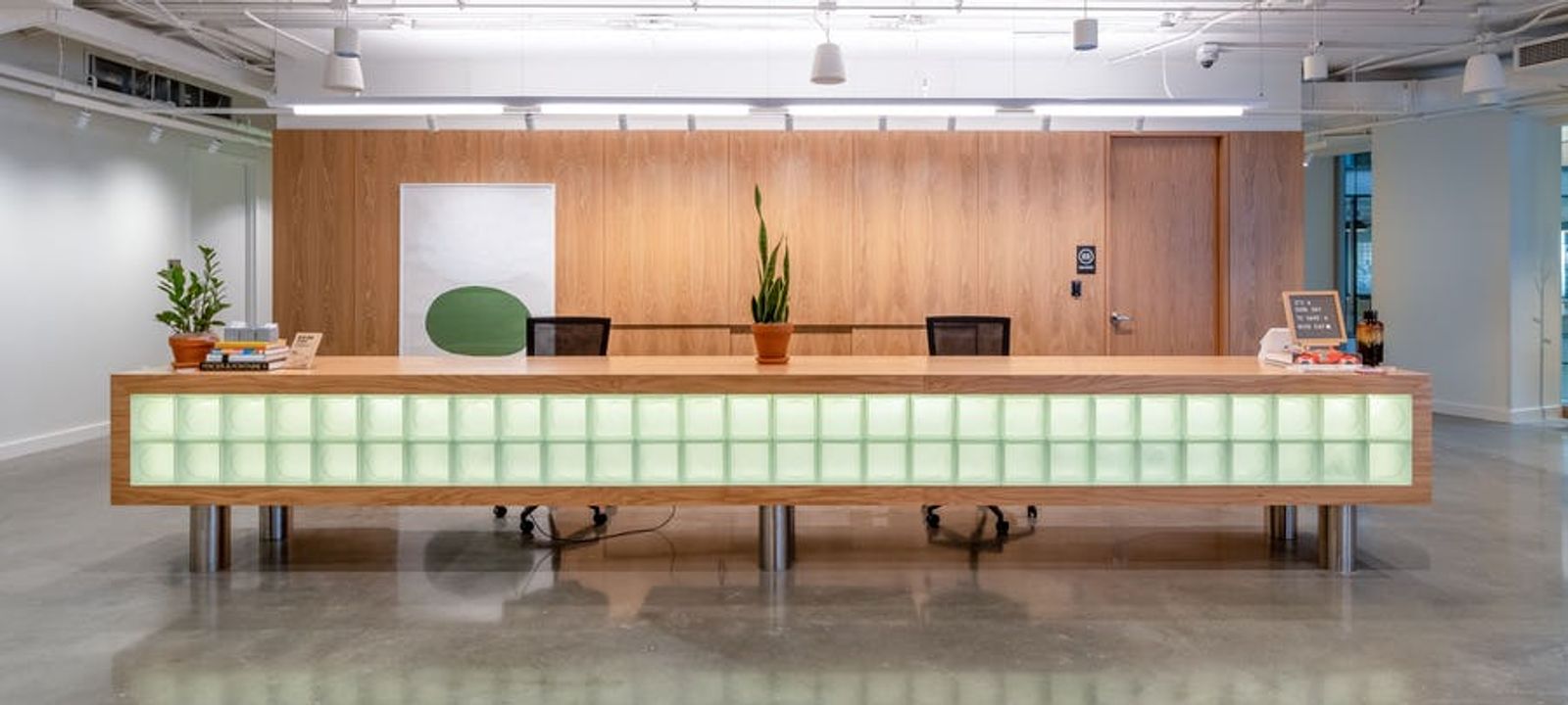 655 New York Ave Nw, Washington - Image 1