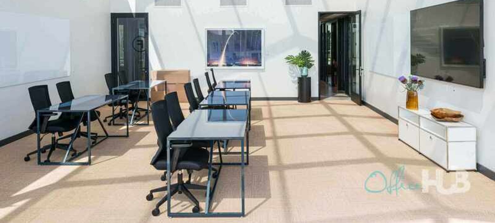 10585 Santa Monica Boulevard, Los Angeles - Image 1