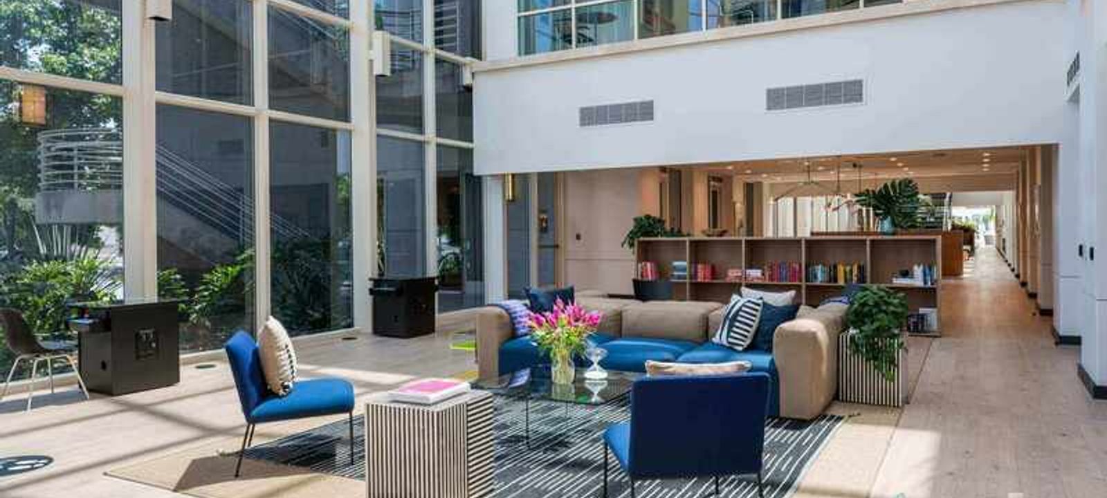 10585 Santa Monica Boulevard, Los Angeles - Image 1