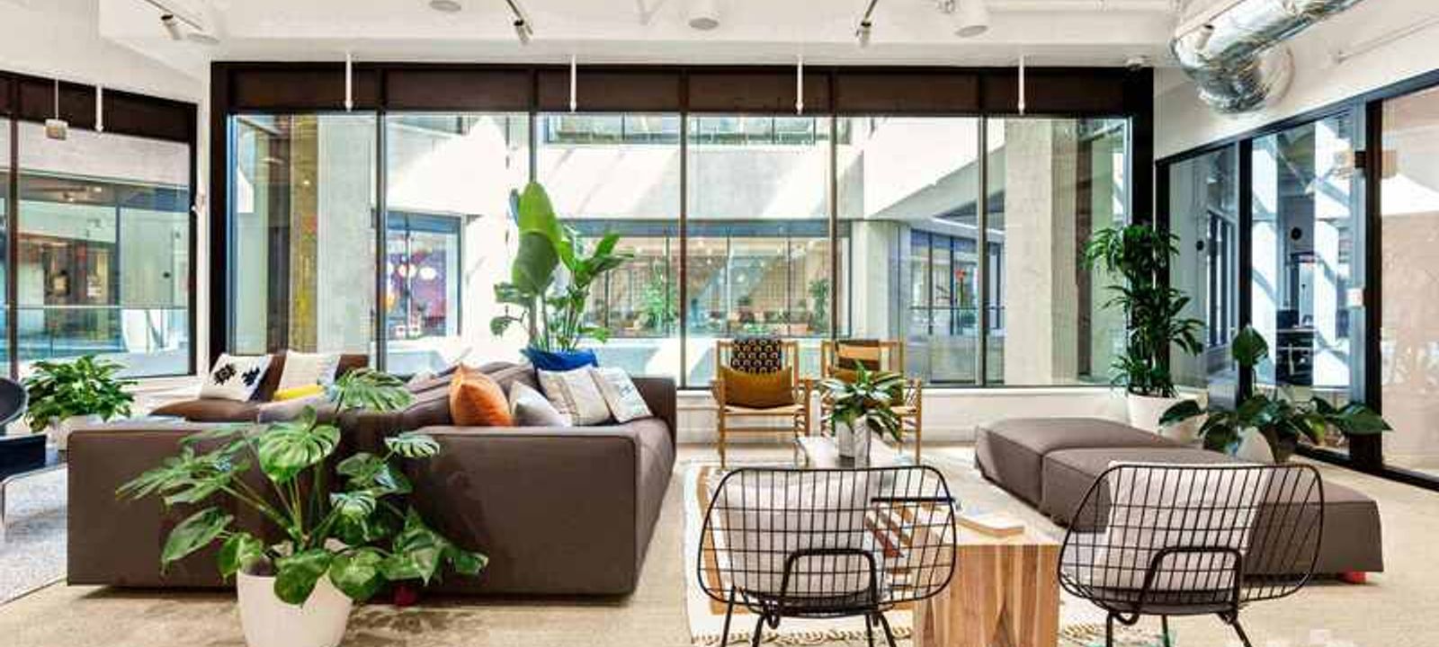 1100 Main Street, Kansas City - Image 1