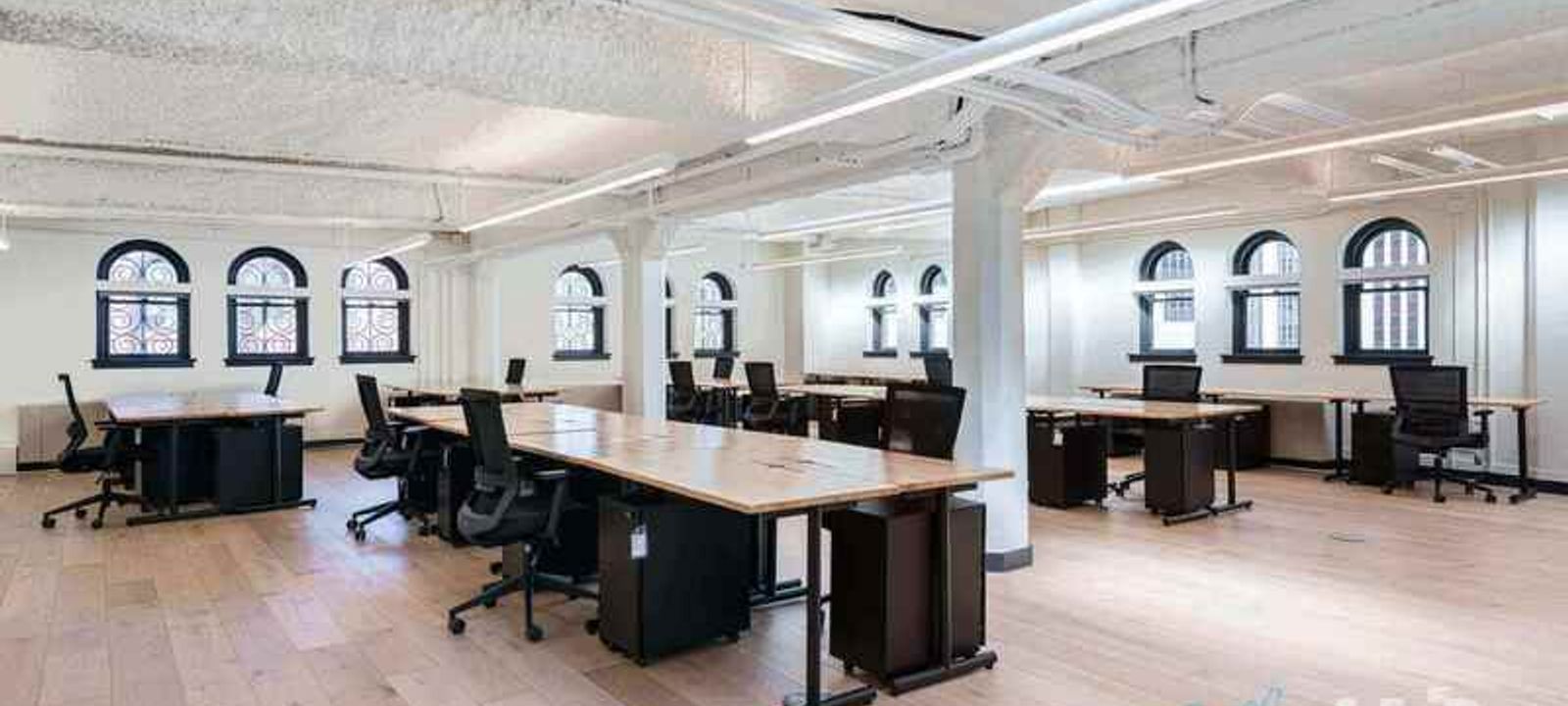 8 West 40th Street, New York - Image 1