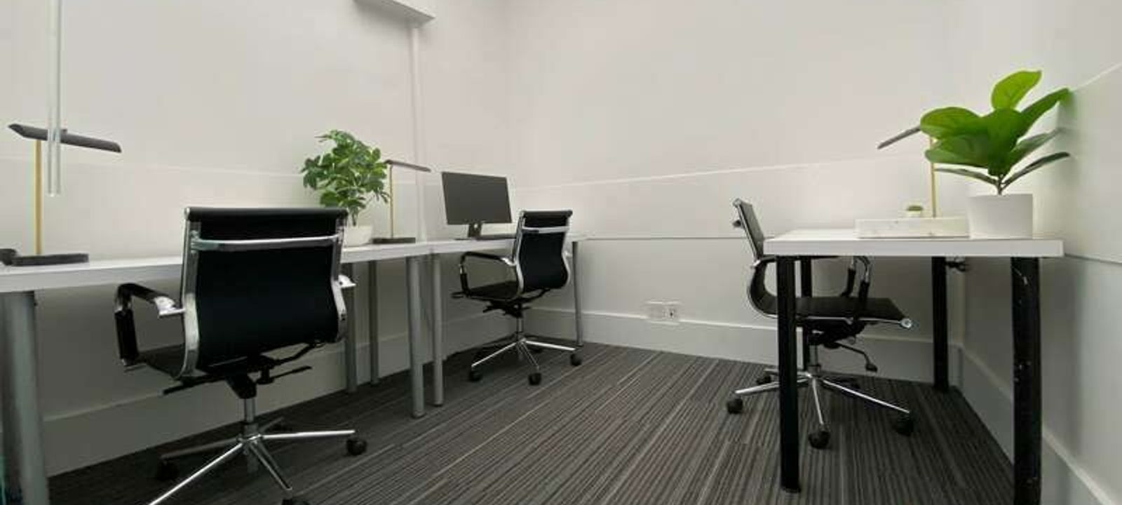 353 West 48th Street, New York - Image 1