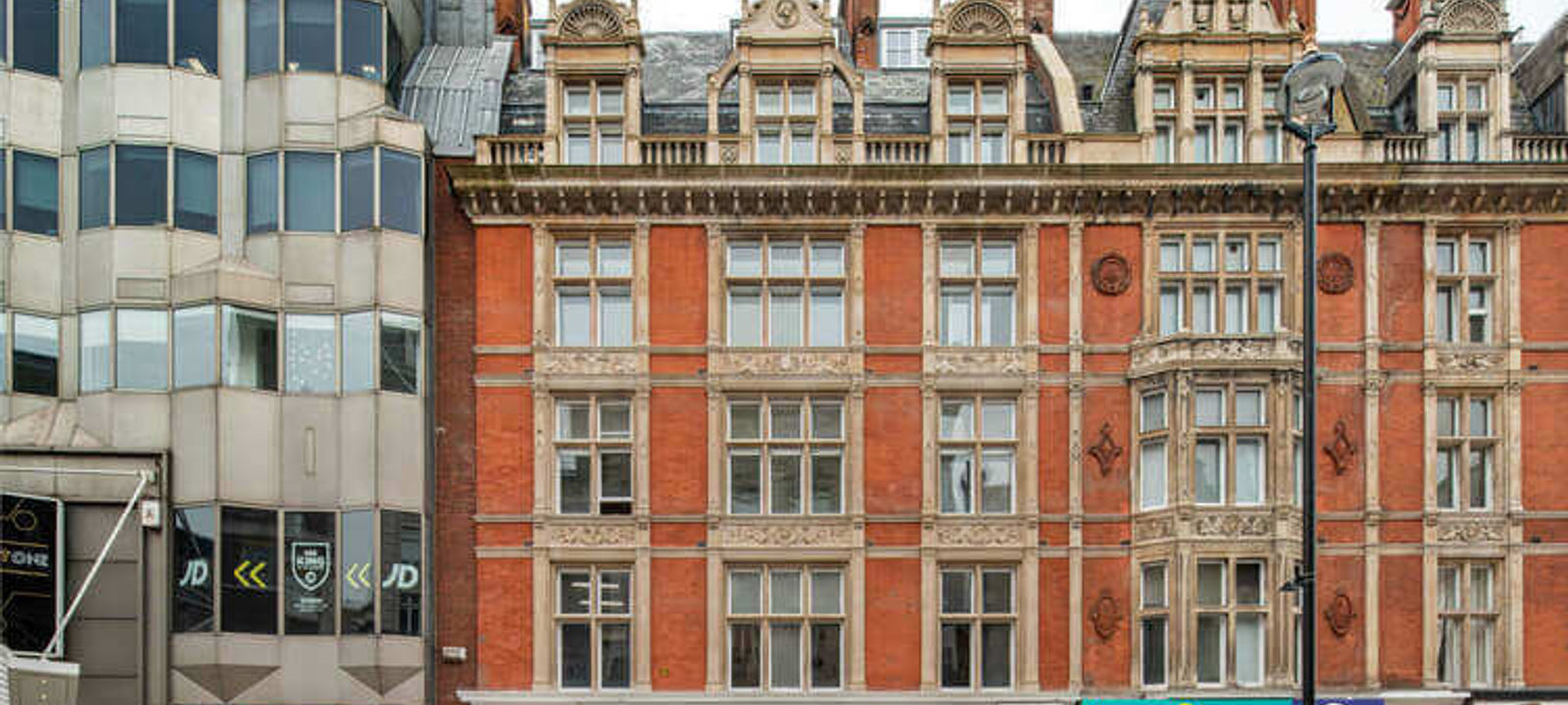 Canvas Bond Street - Image 1