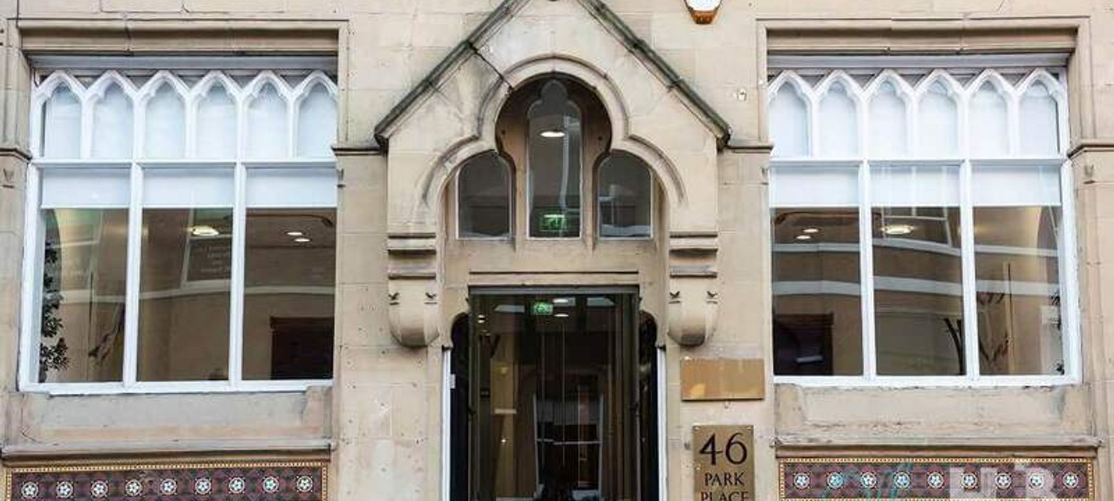 46 Park Place - Image 1