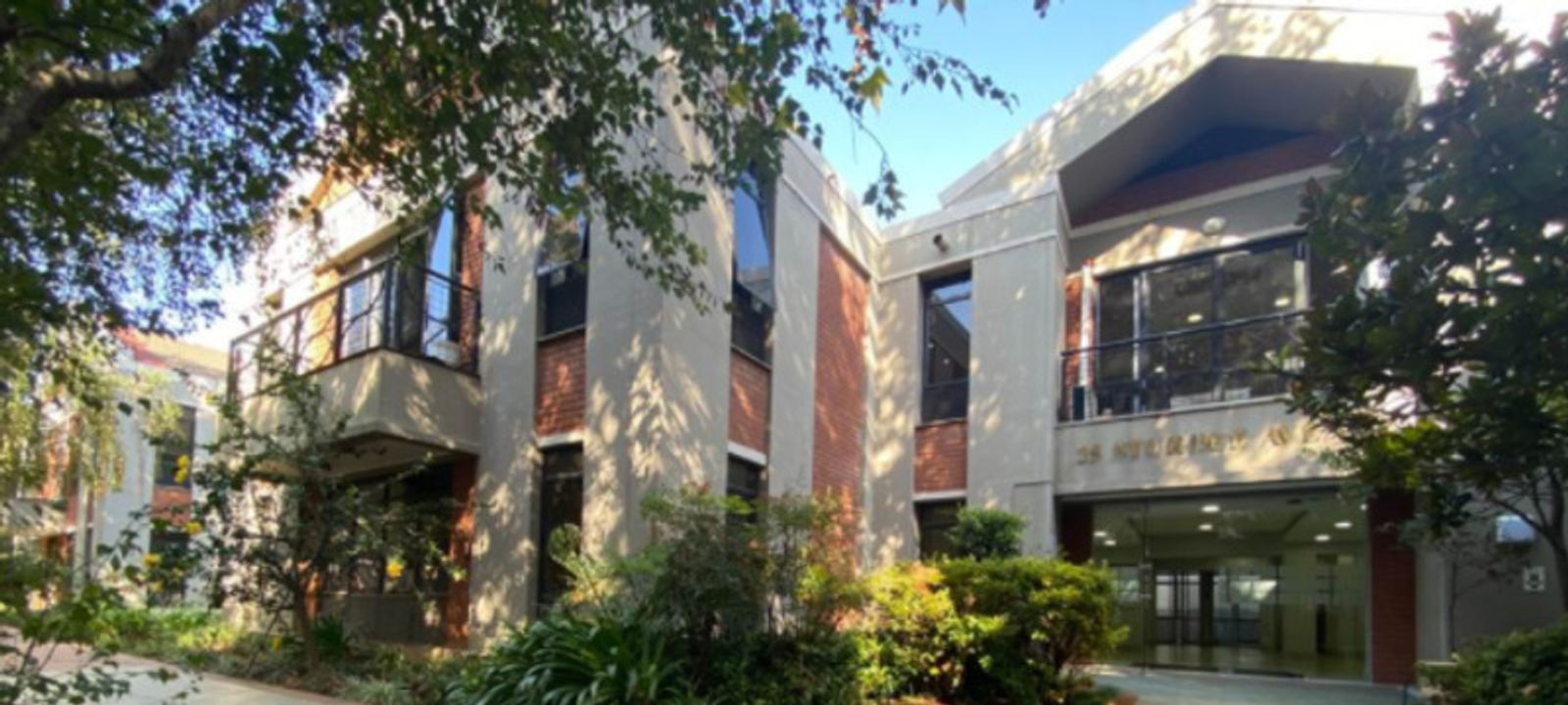 23 Sturdee Avenue - Image 1