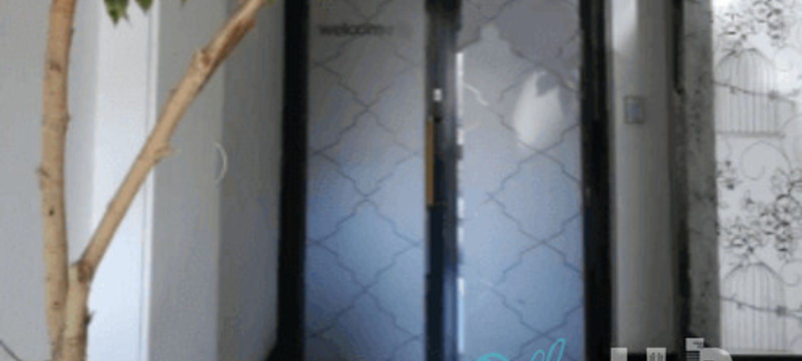 11 Marine House - Image 1