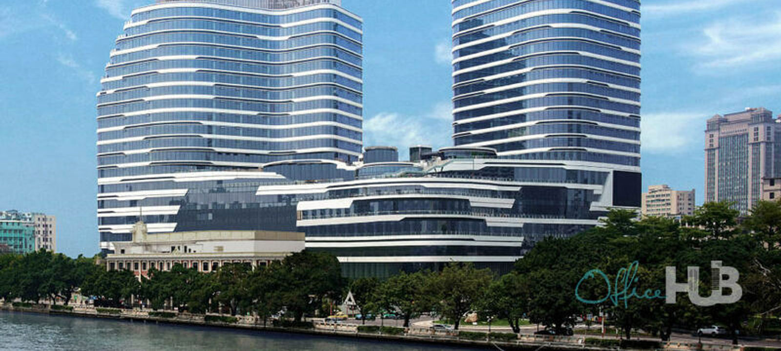 Tower 2, Lumina - Image 1