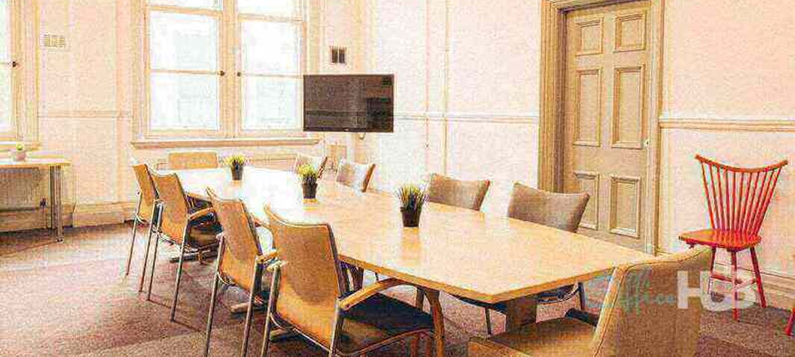 639 High Road, London - Image 1