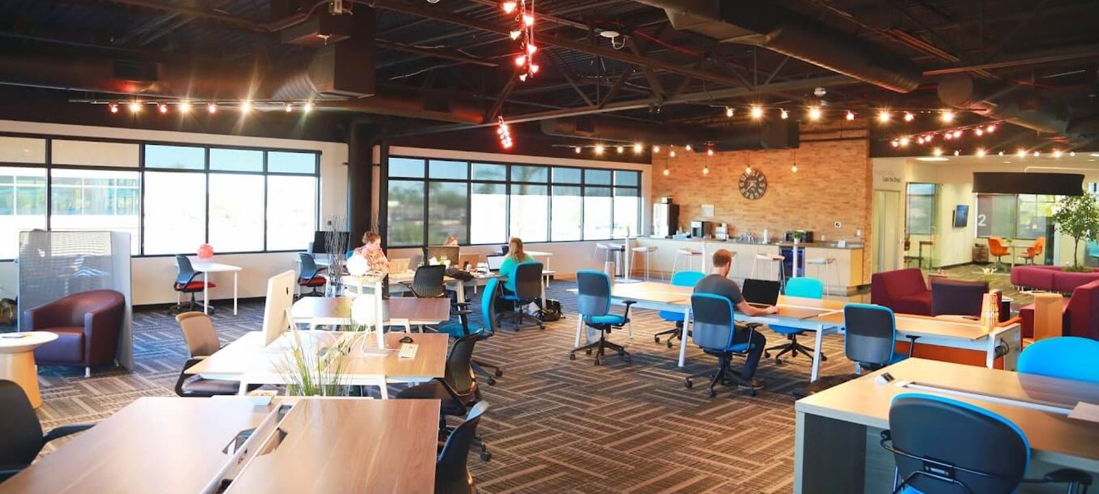 1530 Williams Field Rd, Gilbert - Image 1