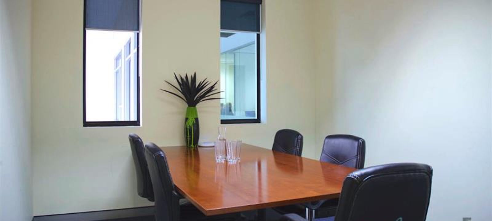 747 Lytton Road, Murarrie - Image 1